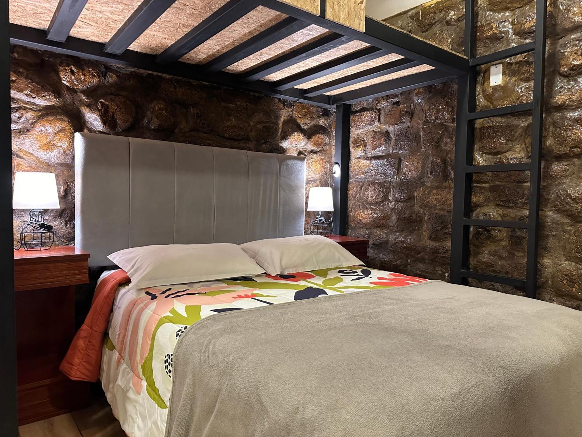 Blacky Hostel And Apartments (Adults Only) Куско Екстер'єр фото